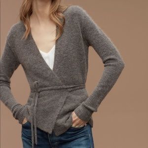 Aritzia - Wilfred Free ‘Gigi’ Wrap sweater